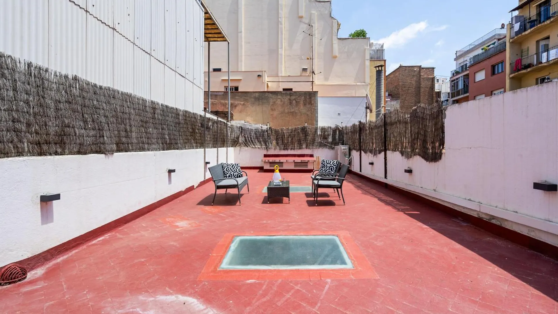 公寓 巴塞罗那Grcia Charm Sunlit Terrace, Ac & Exposed Brick公寓